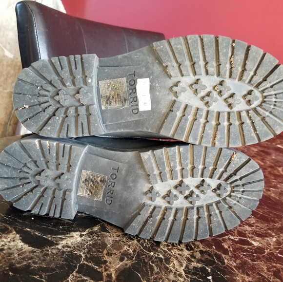 Torrid combat boots - Picture 4 of 5